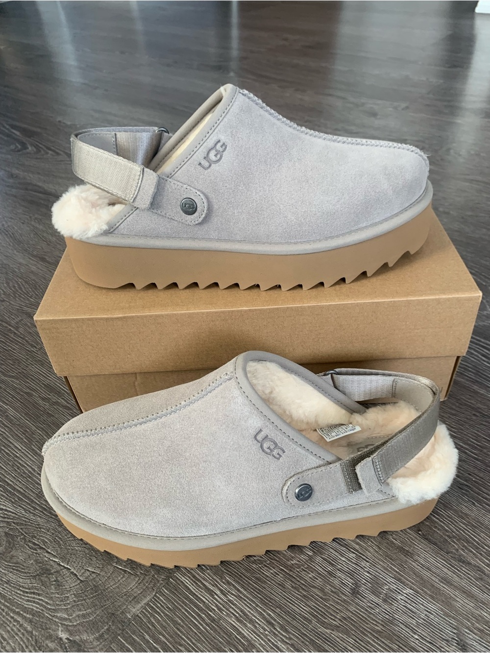 UGG Lanah clogs platform slippers Suede Backstrap
